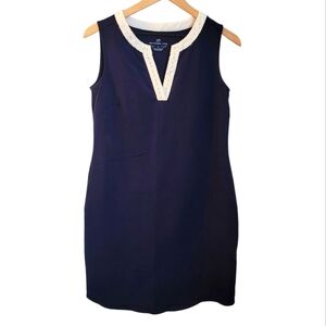 Southern Tide Navy Blue Sleeveless V-Neck Dress with White Eyelet Trim Detail S‎